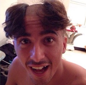 filipe toledo na caixa d'água tweet media