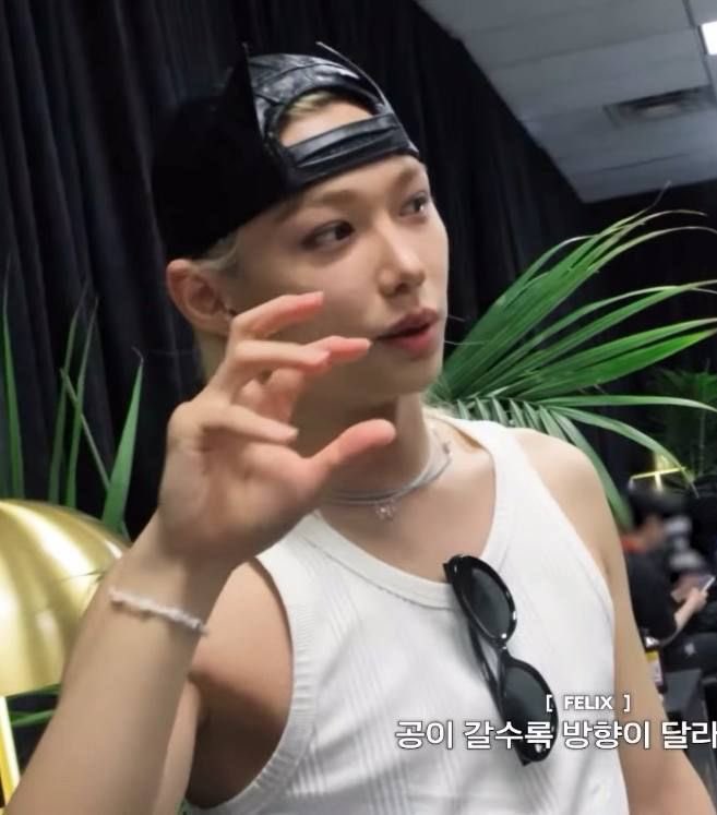 loveandskz's tweet photo. thinking of him https://t.co/Ai4fZNQoDB