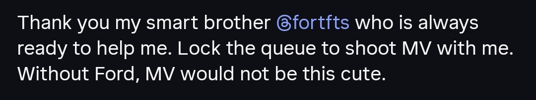 Fee's YESTERDAY 🐶🍑 tweet media