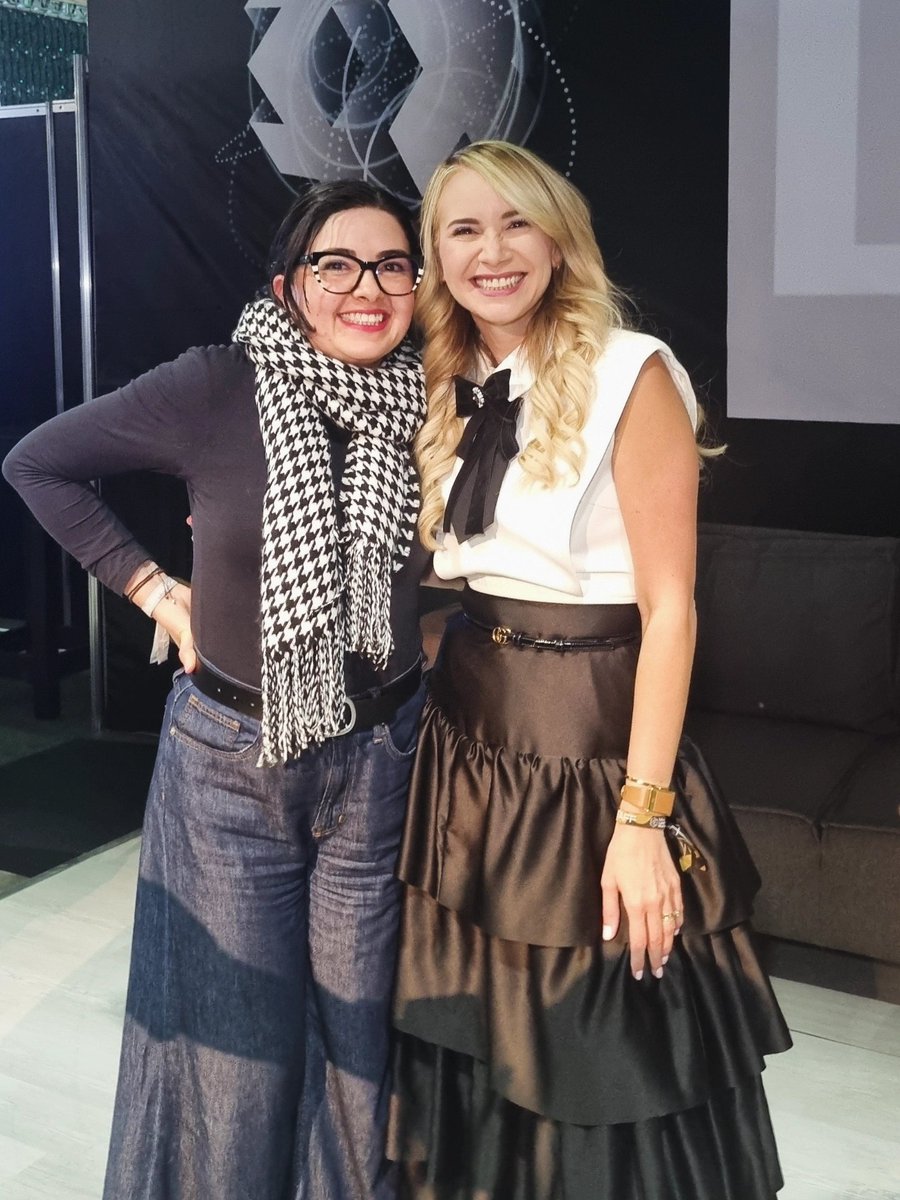 gabilooo's tweet photo. Me encantó @talentrepublic_ ! 🤓🎉 https://t.co/4JnUKpuS1i