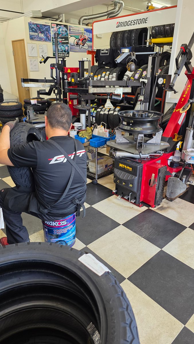 ホンダBMWのすずき🇯🇵🇩🇪 tweet media