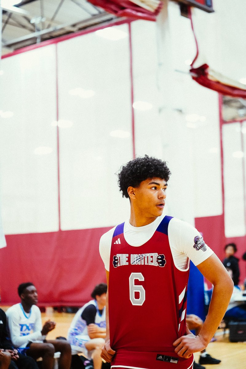 CoachBudDaniel's tweet photo. 17U: The UN1TED 78 🆚 TXE DFW 36,  1st win of the szn on @3StripesGOLD, the guys are starting off to a great start with a well balance scoring attack from the squad. James Schafer (@jrschafer7)  & Jeremiah Shipp (@jjshipp_3) led all scores w/ 16pts each!  @CoachQUn1t 

@SportsPassports @scopescouting @TheUn1TPromise