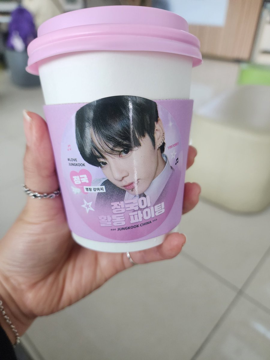 류밍 🐳💫💜💙❤️ tweet media