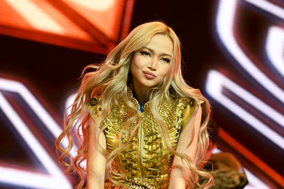 <a href="/bini_jhoanna/">Jhoanna Robles 🦋</a> <a href="/coachella/">Coachella</a> <a href="/bini_aiah/">Aiah Arceta</a> <a href="/bini_colet/">C O L E T</a> <a href="/bini_maloi/">Maloi Ricalde ౨ৎ</a> <a href="/bini_gwen/">GWEN APULI</a> at <a href="/coachella/">Coachella</a>