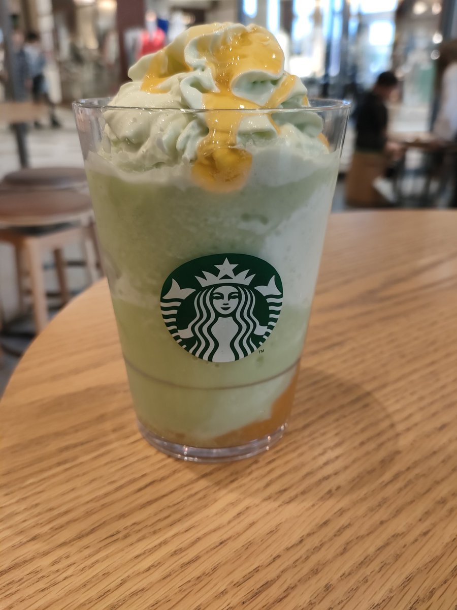 yuuki021200's tweet photo. メロンフラペチーノ美味しい😀
これはまた飲みたい！
#THESTARフラペチーノ https://t.co/sYe298Kmhz
