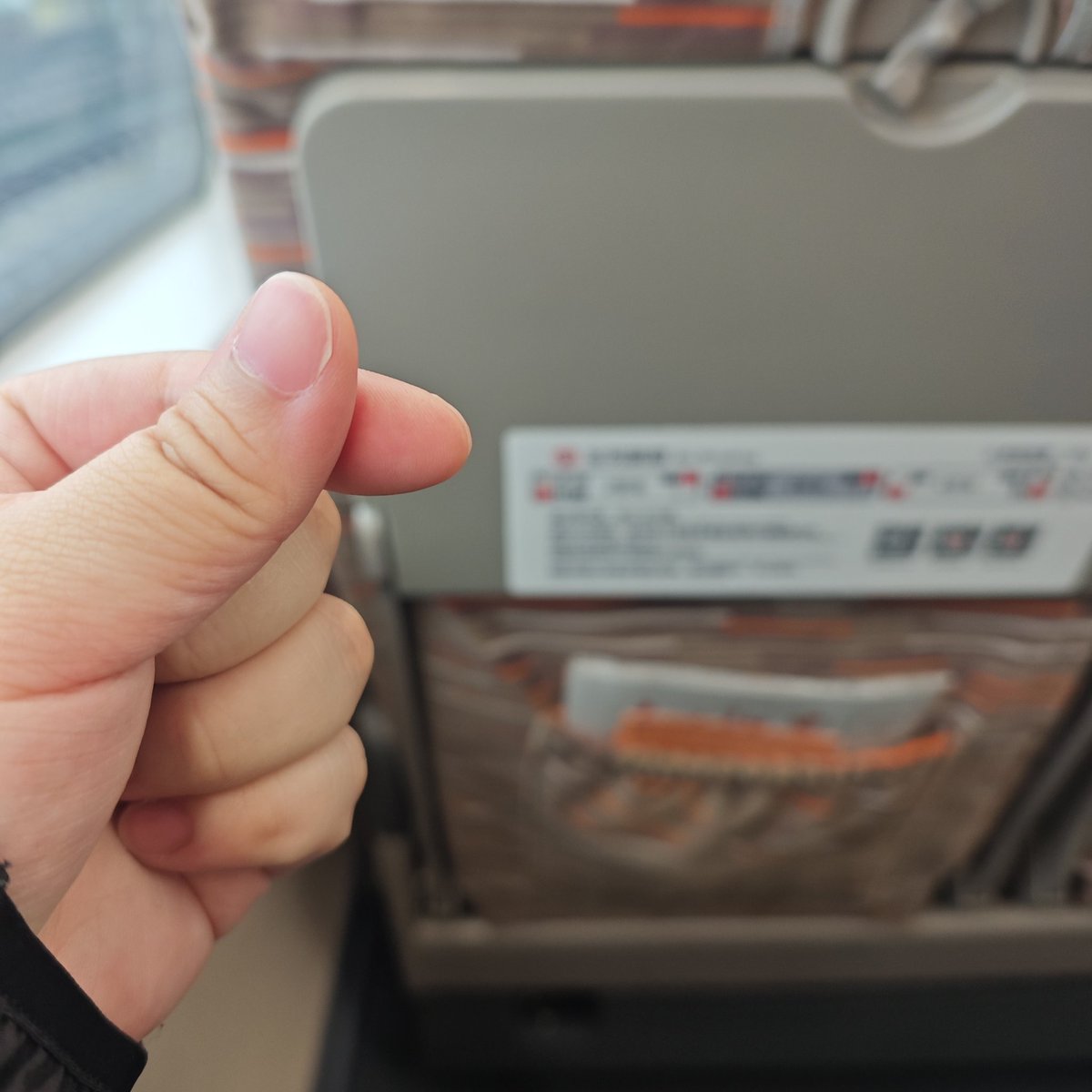 把吉伊煎成饼 tweet media