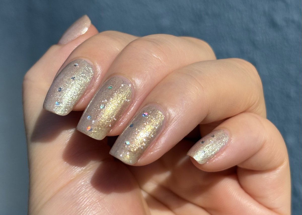 ふにょ tweet media