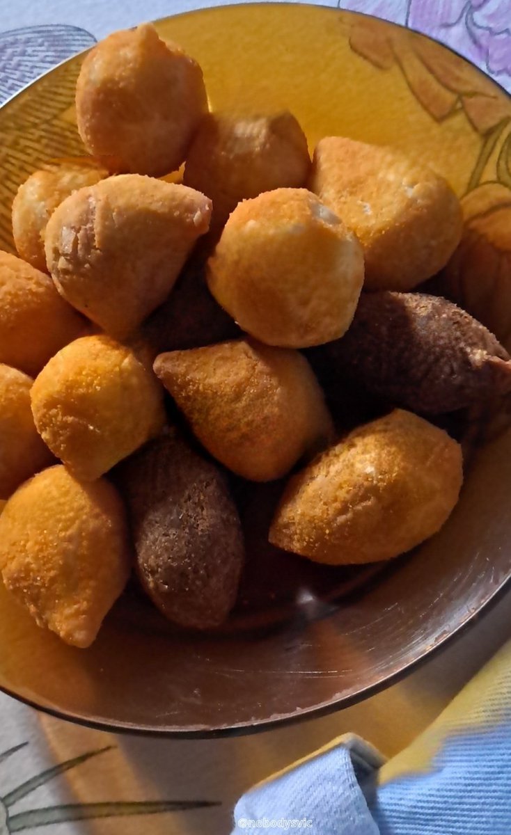 Jury⁷ | 📖: a biblioteca da meia noite tweet media