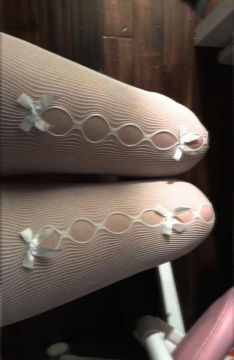 goddess jules ᢉ𐭩 tweet media