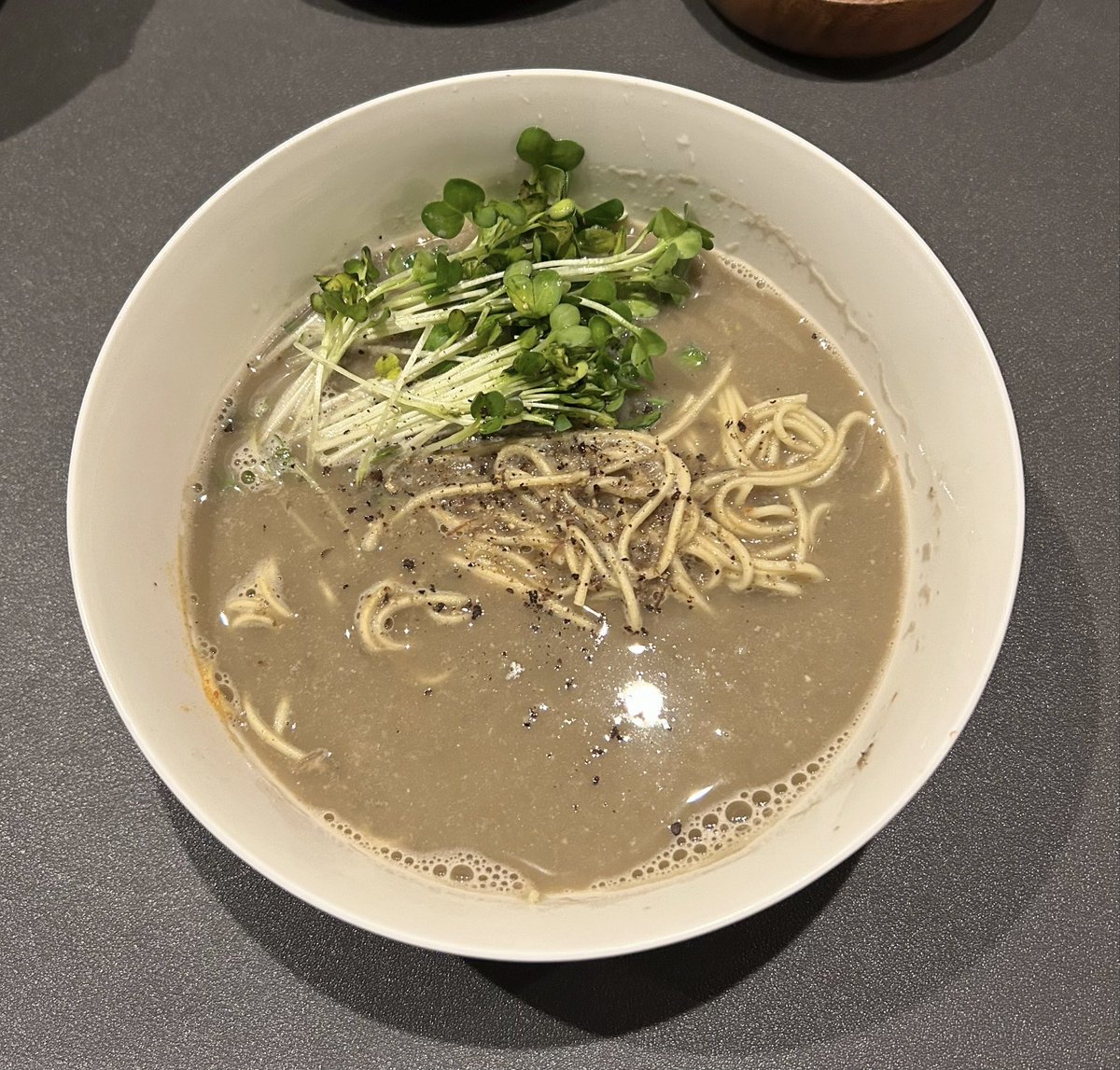 山電話 tweet media