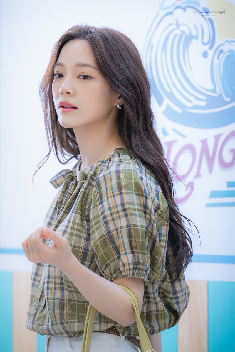 My Irreplaceable Light ✨ tweet media