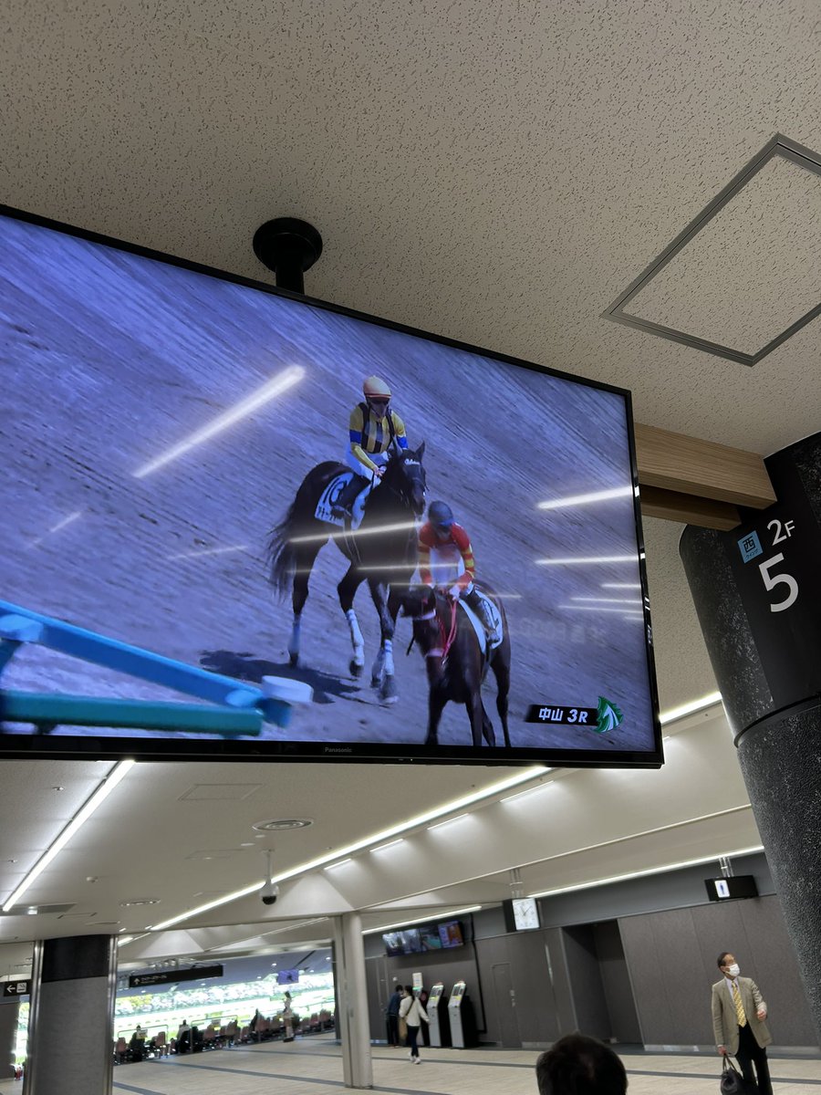 ヒロシまんω tweet media