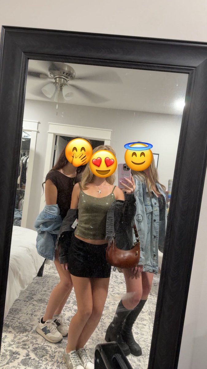 princess penelope tweet media