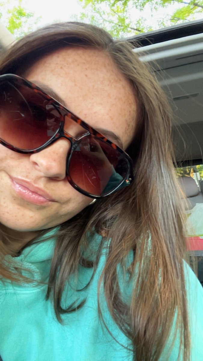 river 🫧 SAV MONTH tweet media