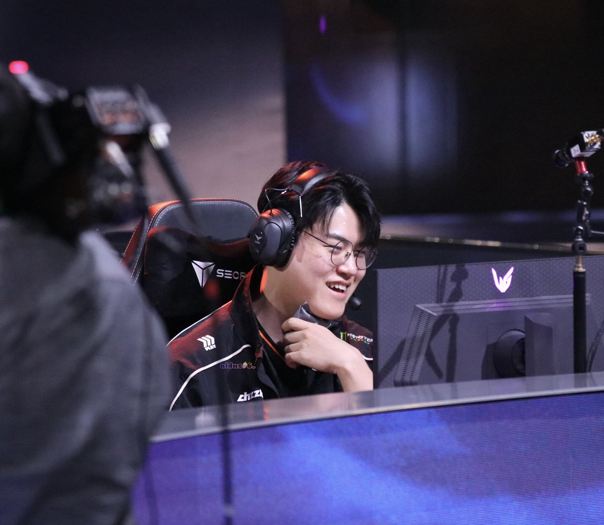 aldus06_ tweet media