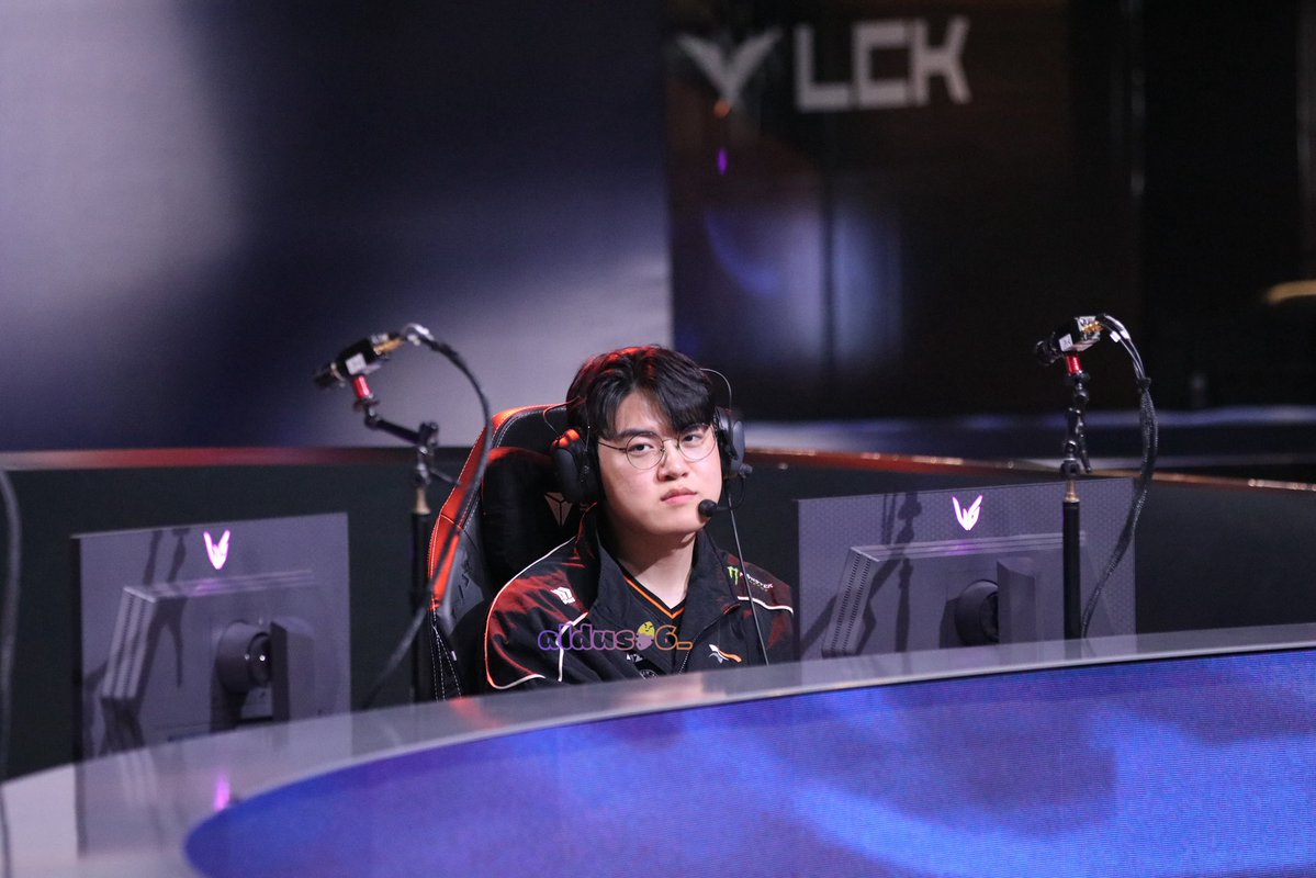 aldus06_ tweet media