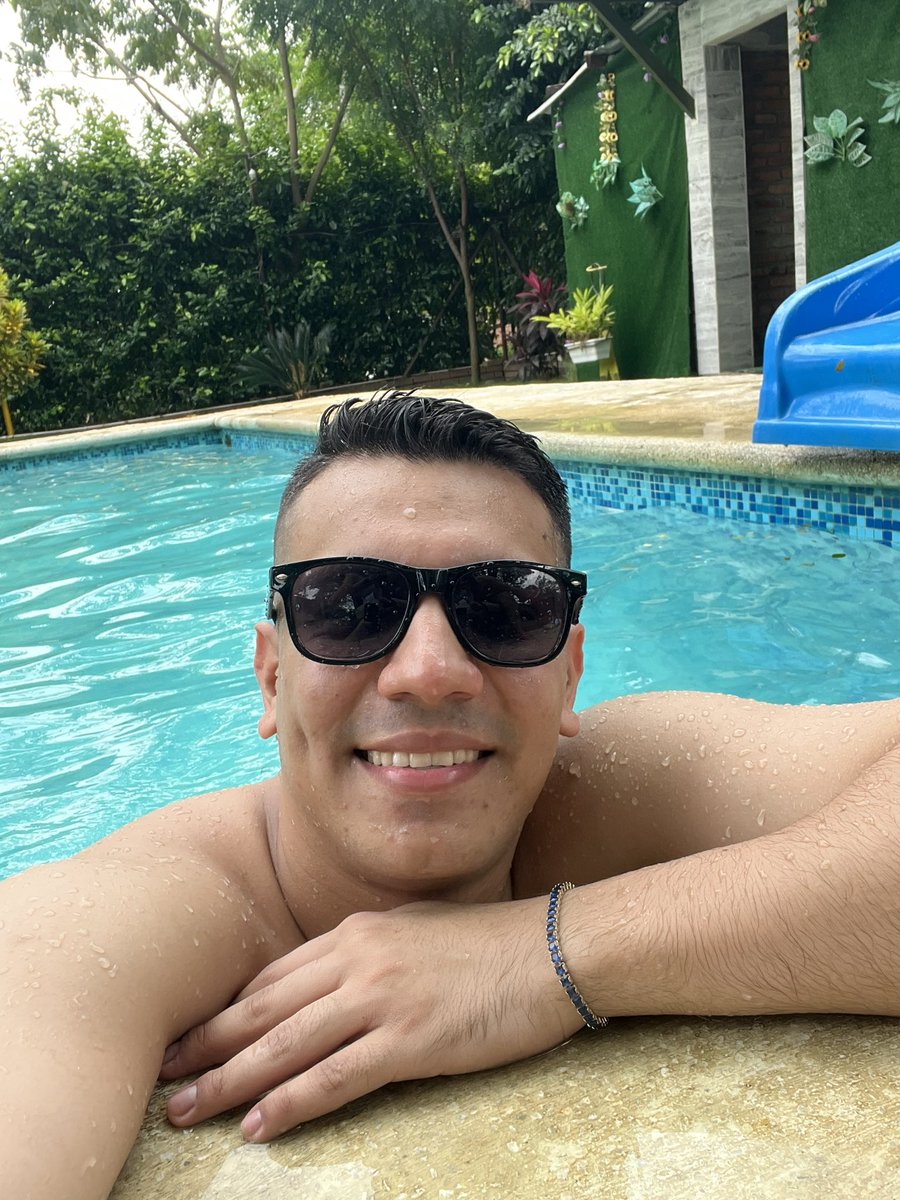 Jhormman tweet media