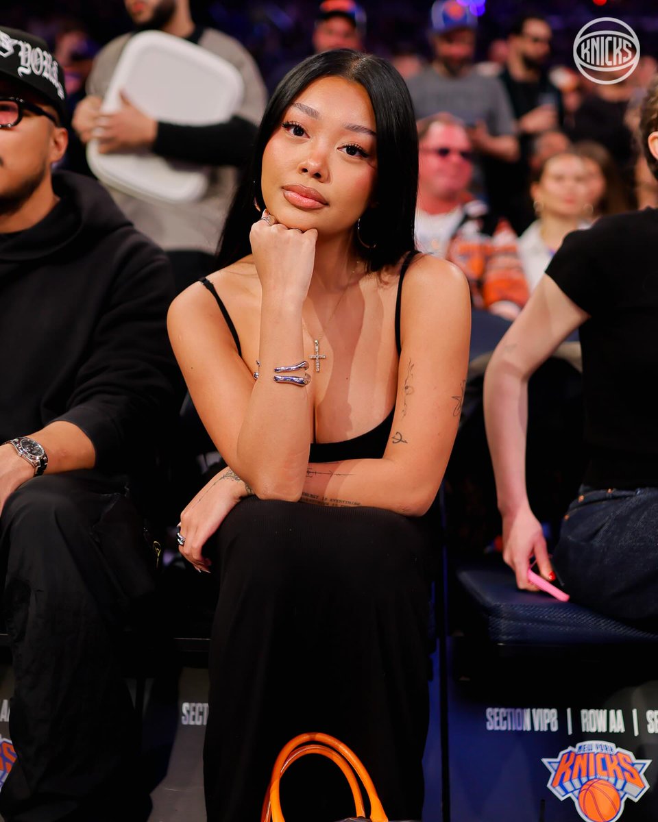 New York Basketball tweet media