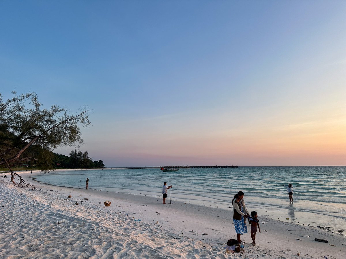 Lotus Design 🇰🇭 Cambodia tweet media