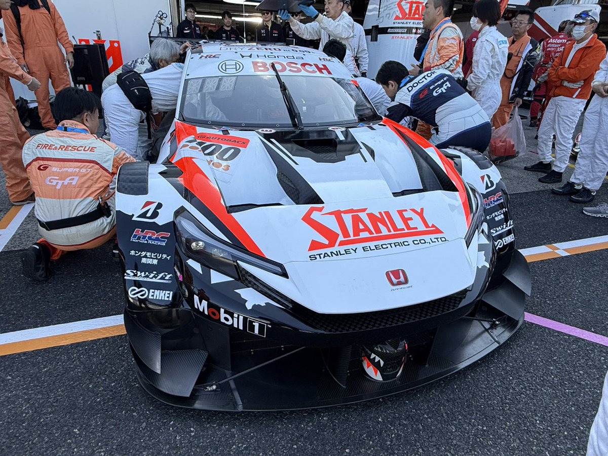 【公式】SUPER GT tweet media