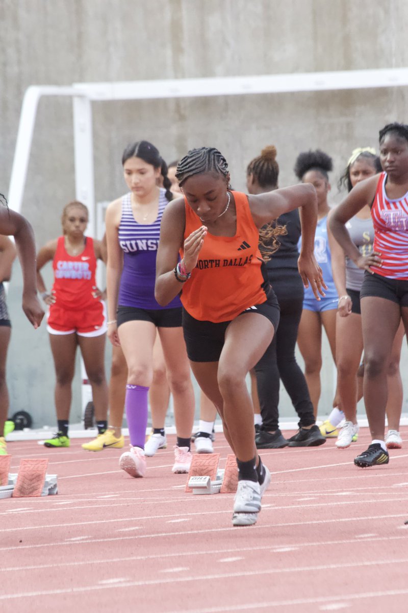 ND_TrackField's tweet photo. We had a total of 7 school records broken this season per Texas MileSplit:

Jermaney Speights - 100 &amp; 200
Chinglan Keliher-Wu - 1600 &amp; 3200
Nylah Thompson - 100mH
Caleb Payton - HJ
Boys 4x100 - Lyric Strambler, Cornelius Robinson-Moore, Caleb Payton, Titus Reese https://t.co/ZX3kGrLLyH