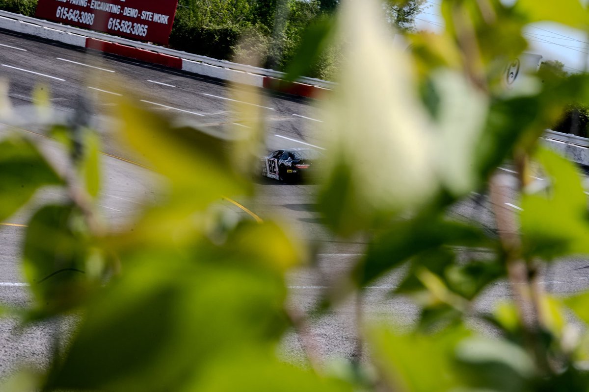 KoelleChristian's tweet photo. Practice day at Nashville Fairgrounds Speedway 🔥

Cars getting dialed in, drivers pushing the limit, and the weekend is just getting started.

 #CARSTour https://t.co/0ZfD651nNa