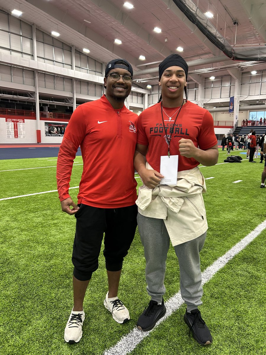 Chris Thompson tweet media