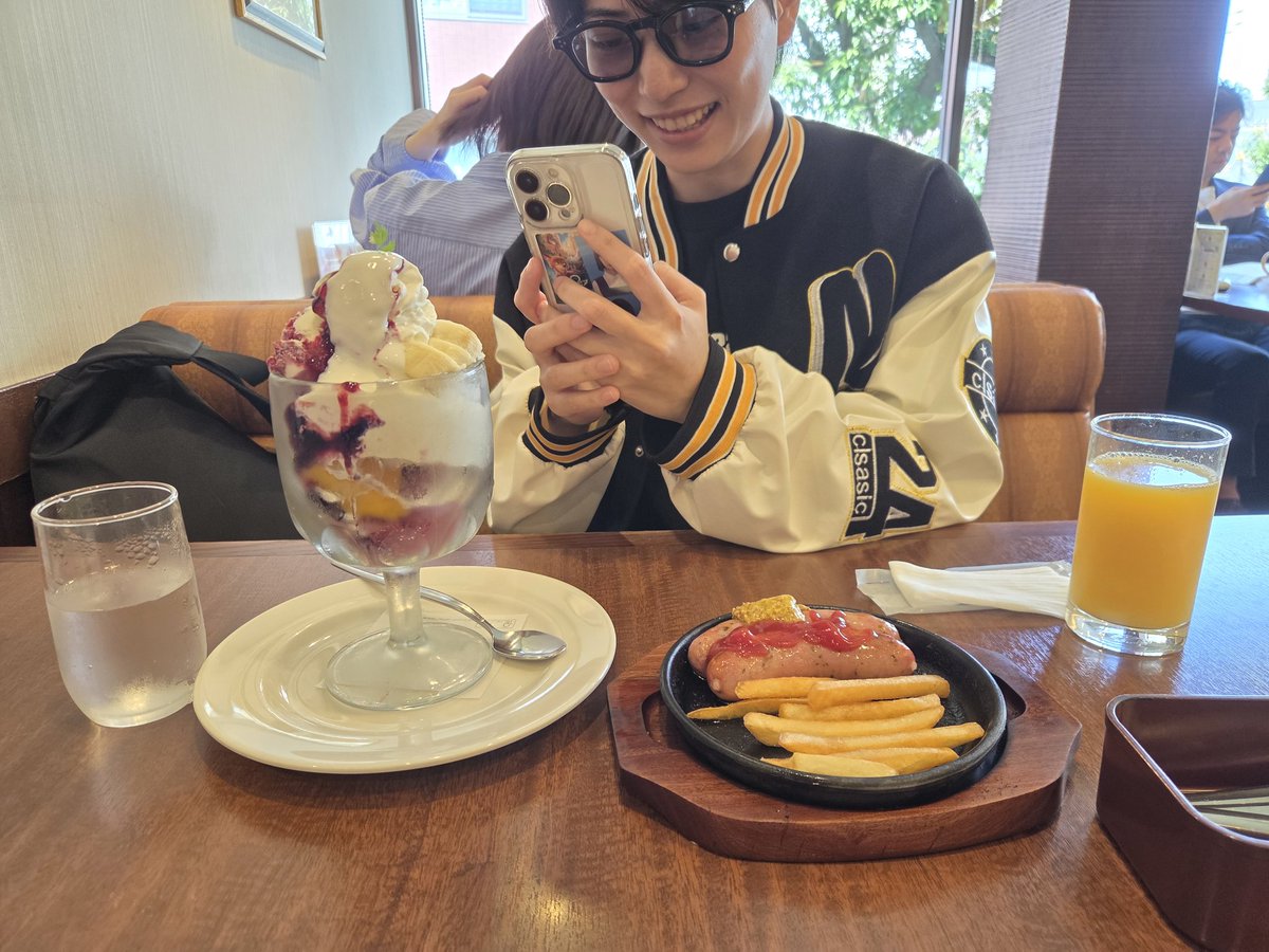 がっきー tweet media