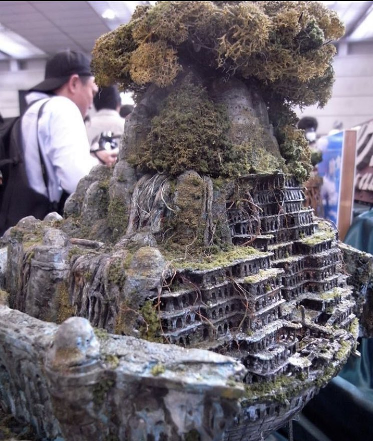 #3Dプリンターに一切頼らず完成した作品
#天空の城ラピュタ
 プラ板狂ったように使いました。
修復して、バージョンアップします。