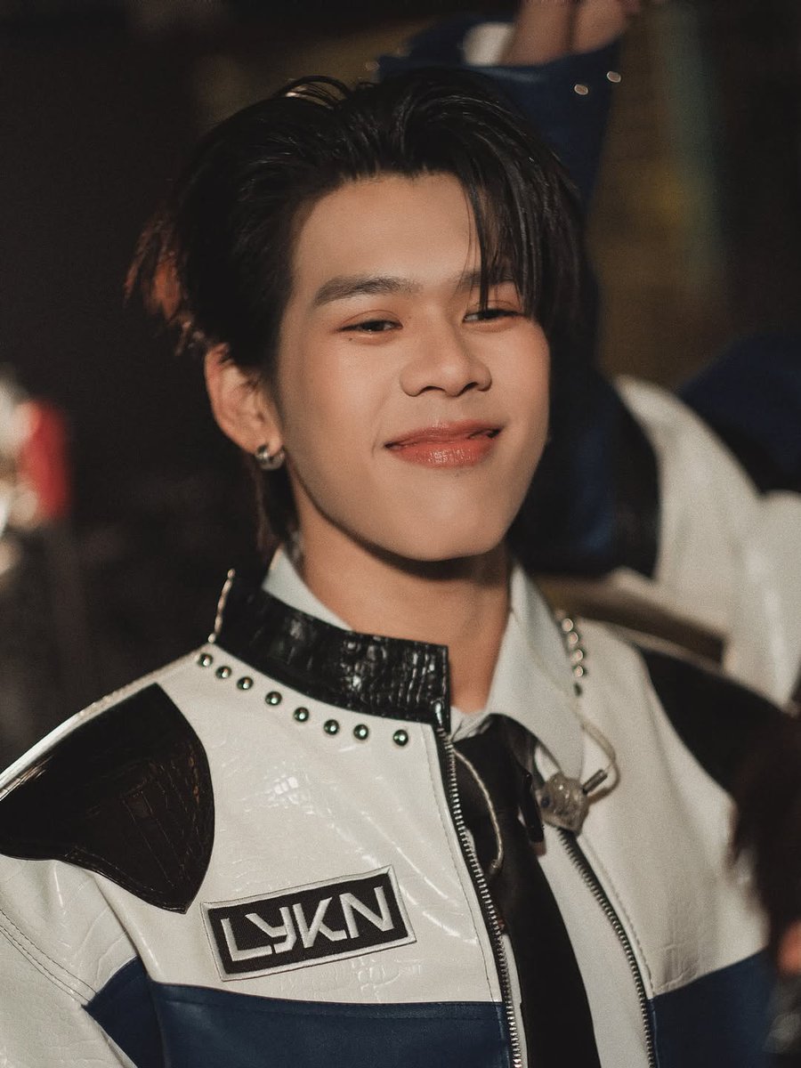 𝙧𝙤𝘀𝗮𝗻𝙖 🀄 tweet media