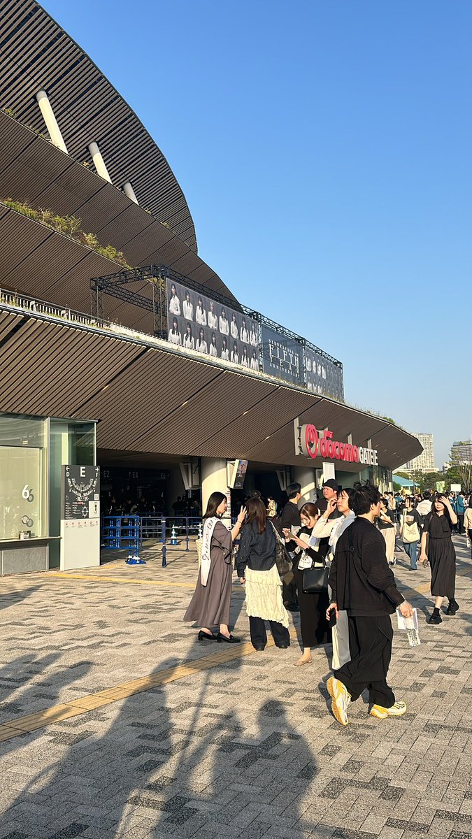 りよ tweet media