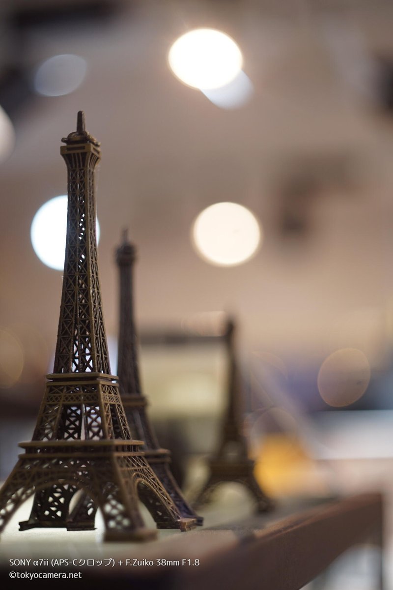 tokyocamera1st's tweet image. PEN-Fレンズ用マウントアダプター入荷しました📷

ハーフ判用のPEN-Fレンズ、APS-Cに載せると画角がちょうどいいんです。 コンパクトで取り回しも軽快✨

オールドな描写もハーフ判レンズならでは。
α6000シリーズやFujifilm Xなどご使用の方におすすめです💪