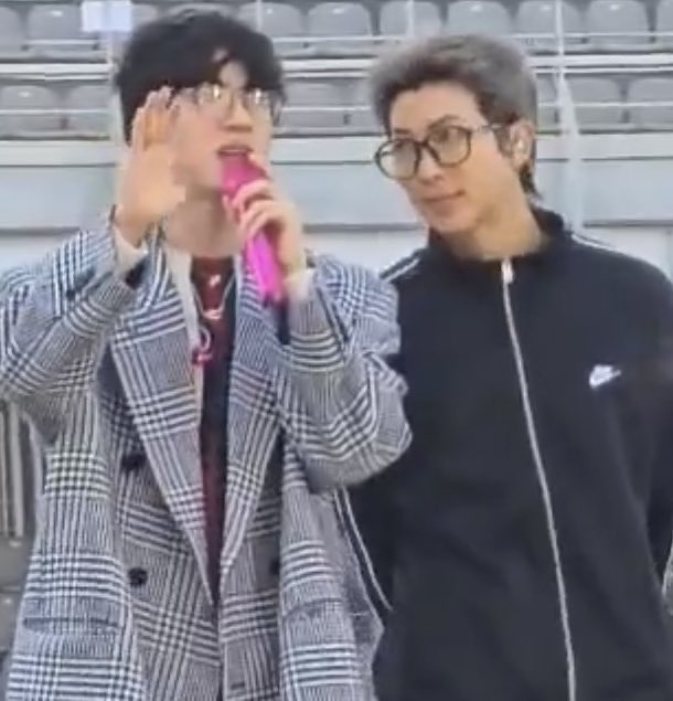 seokjinnie's cheeks 👨🏻🚀💙 tweet media