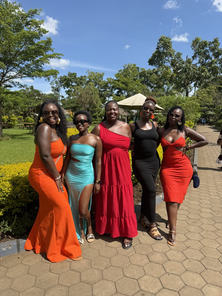 If you have never traveled out of this country and you don’t know how where to start,move closer nikupange. Kwanza tuanze na Arusha. You need passport na Yellow Fever vaccination certificate. Temporary passport download from E-Citizen. Yellow Fever vaccine, dungwa kwa boda.