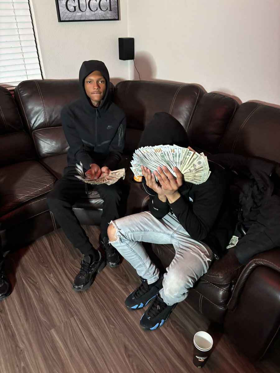 _lulbankroll_ tweet picture