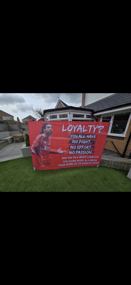 Kennyboyneil tweet media