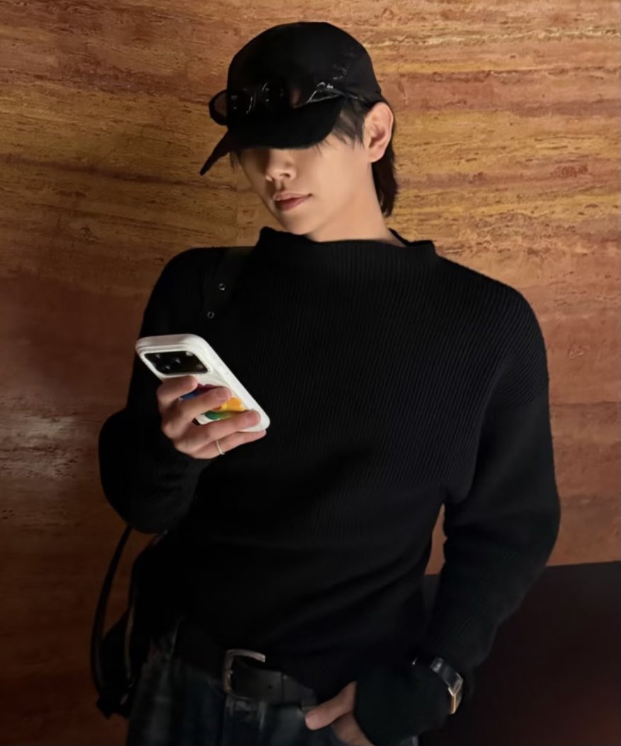 𝑿𝒖 tweet media