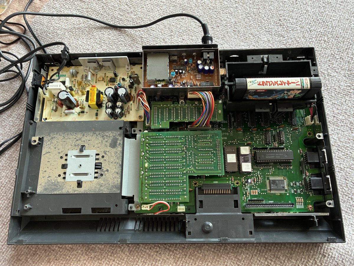 KAPPY_2164's tweet image. CX7M/128 動いた！というか問題なかったぽい

RetroTINK-5X Proがハングしてたぽい
うへえー