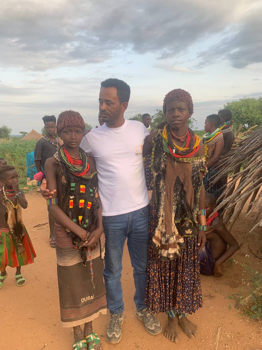 Exoticethiopian's tweet photo. Beyond the Veil: Escape the chaos of everyday life and immerse yourself in the enigmatic world of the Hamer tribes of the Omo Valley.
#IntoTheUnknown #UncoverTheEnigma #VisitEthiopia #LandOfOrigins, #experiencingyourchoices https://t.co/CD4SmvtrYO