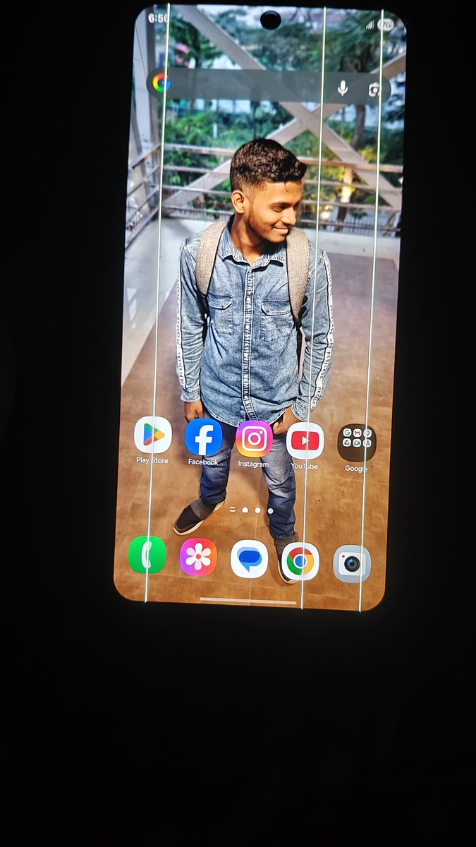 technoprabinn's tweet photo. @SamsungIndia Despite clear evidence that the green line issue on my S21 FE appeared only after your software update,you have refused a free replacement.This is unacceptable.If not resolved promptly,I'll be compelled to pursue legal action under the Consumer Protection Act, 2019. https://t.co/w4z46gFOYk