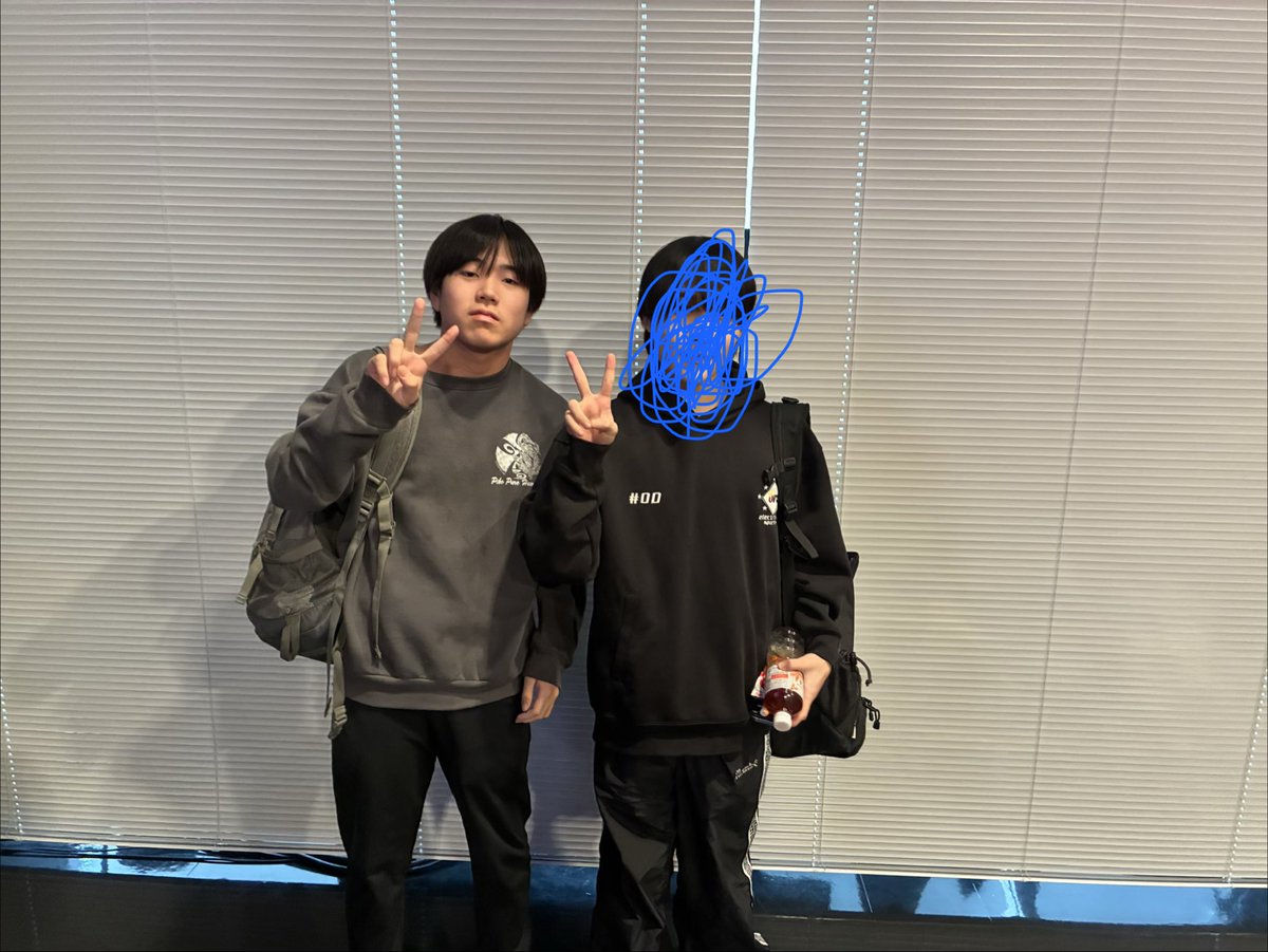 gentimen0810's tweet image. wickesyさんとツーショット撮った！
Twitterにあげる許可忘れたので僕の顔だけあげときます@wickesyfn 
#BLAZE