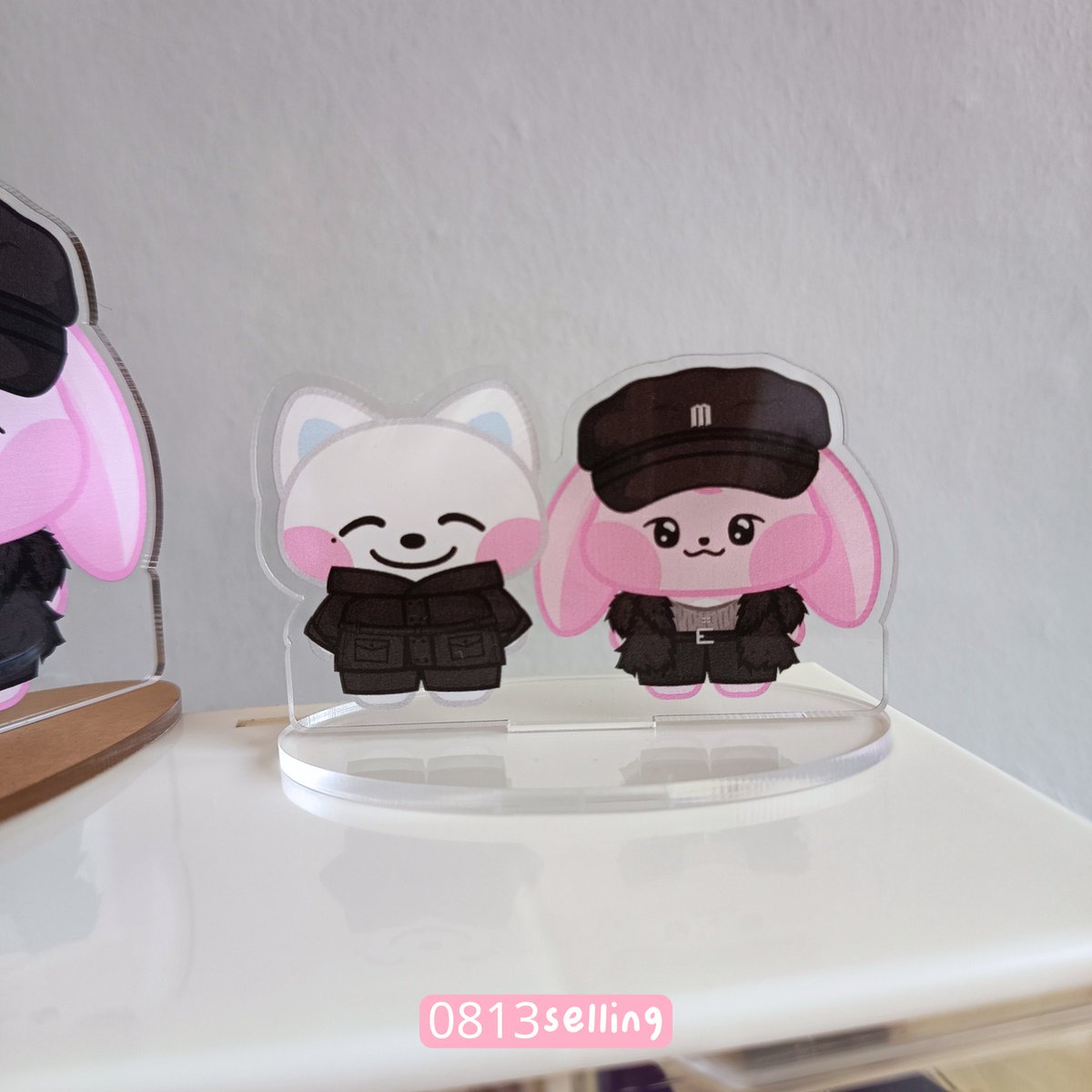 0813selling's tweet photo. ── real pict preview acrylic standee https://t.co/0MrsuK72k1