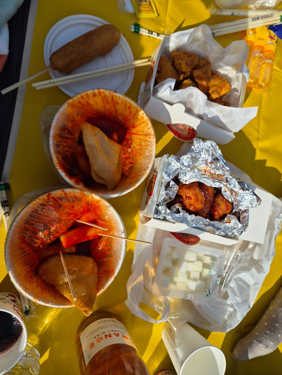 리베티 tweet media