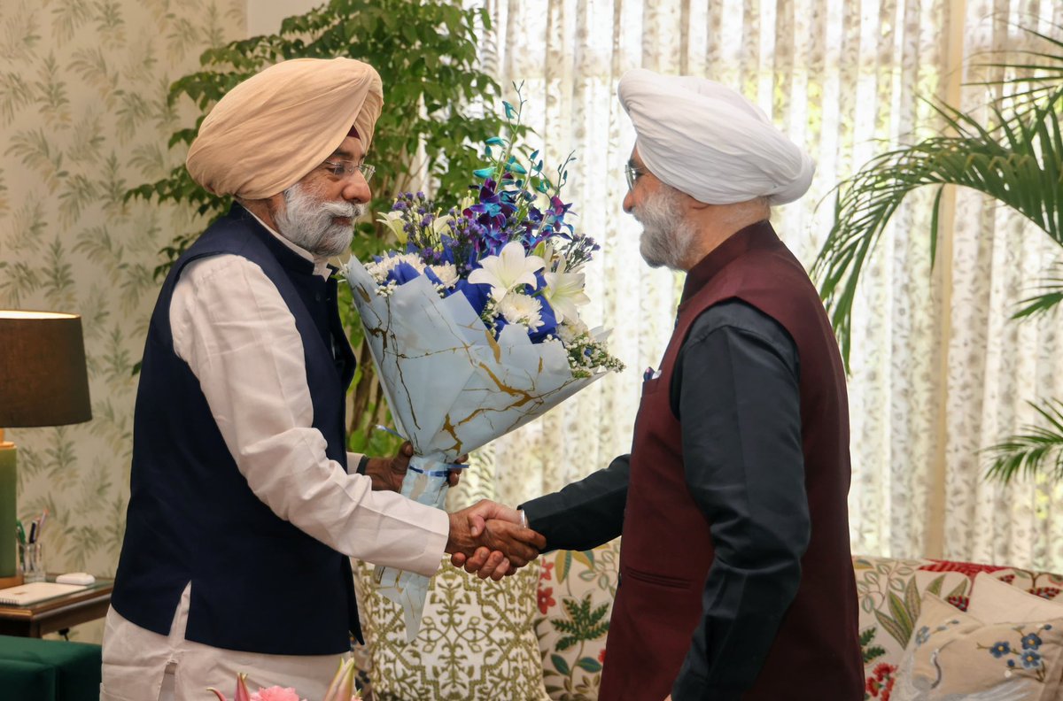 Lok Niwas Delhi 🇮🇳 tweet media