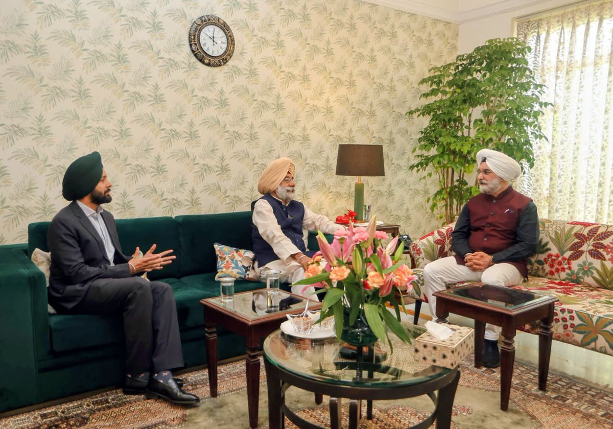 Lok Niwas Delhi 🇮🇳 tweet media