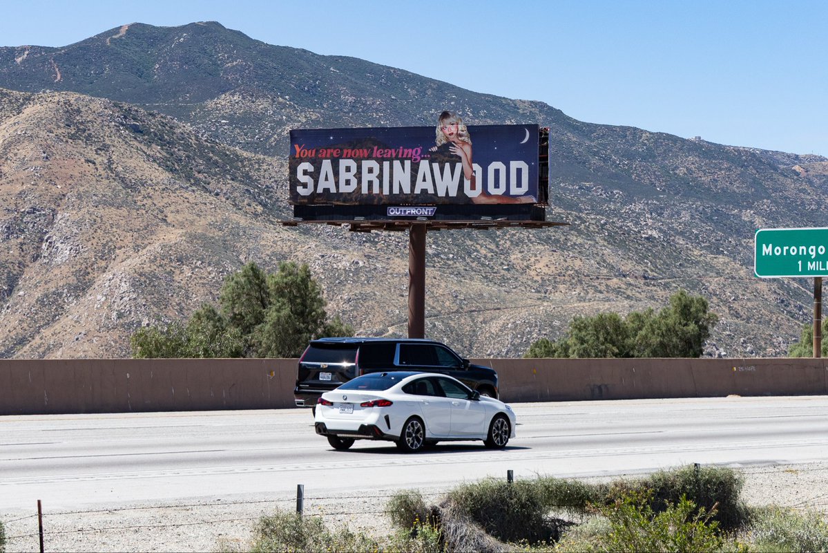 OUTFRONT Media tweet media