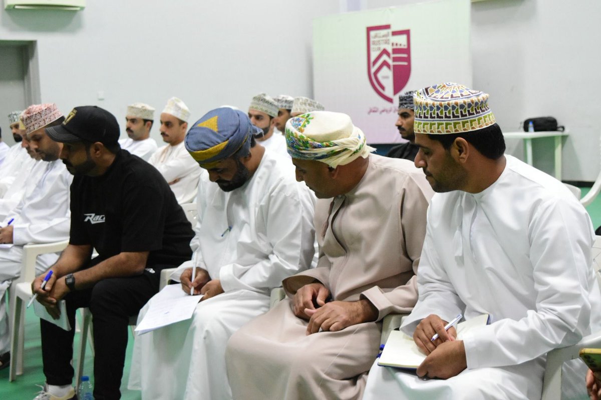 الفعاليات الداخلية بنادي الرستاق tweet media