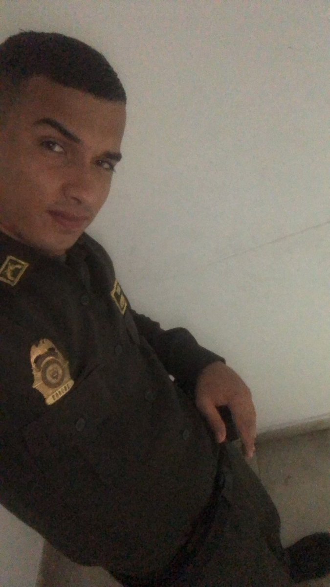 Victor Barrera Hot 🔞 tweet media