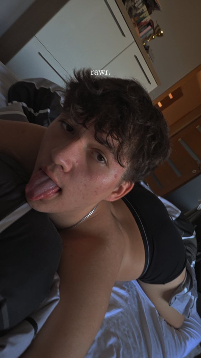 _oskar_7 tweet media