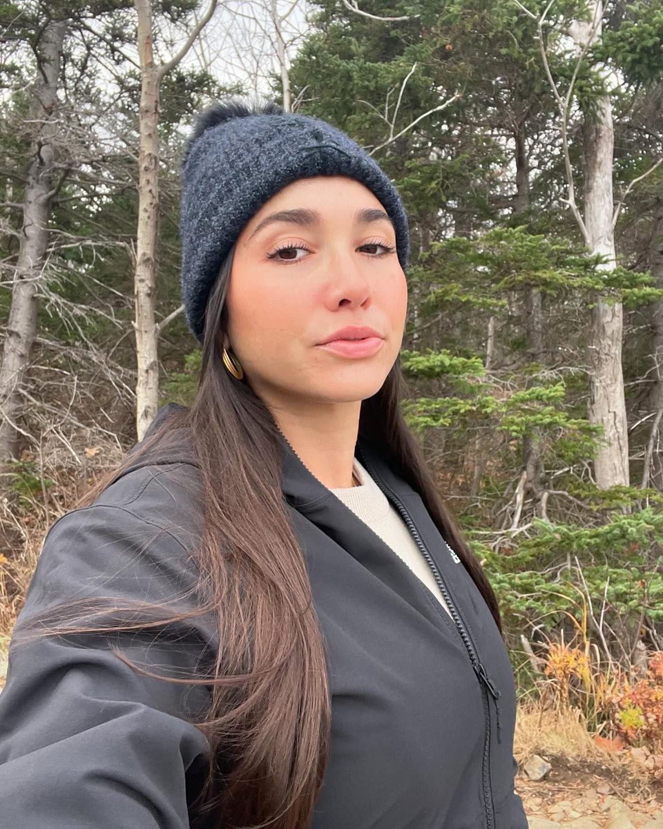 Veronica larry tweet media